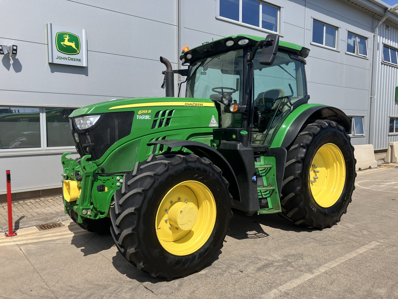 John Deere 6155R - Traktor: das Bild 1 John Deere 6155R - Traktor: das Bild 1