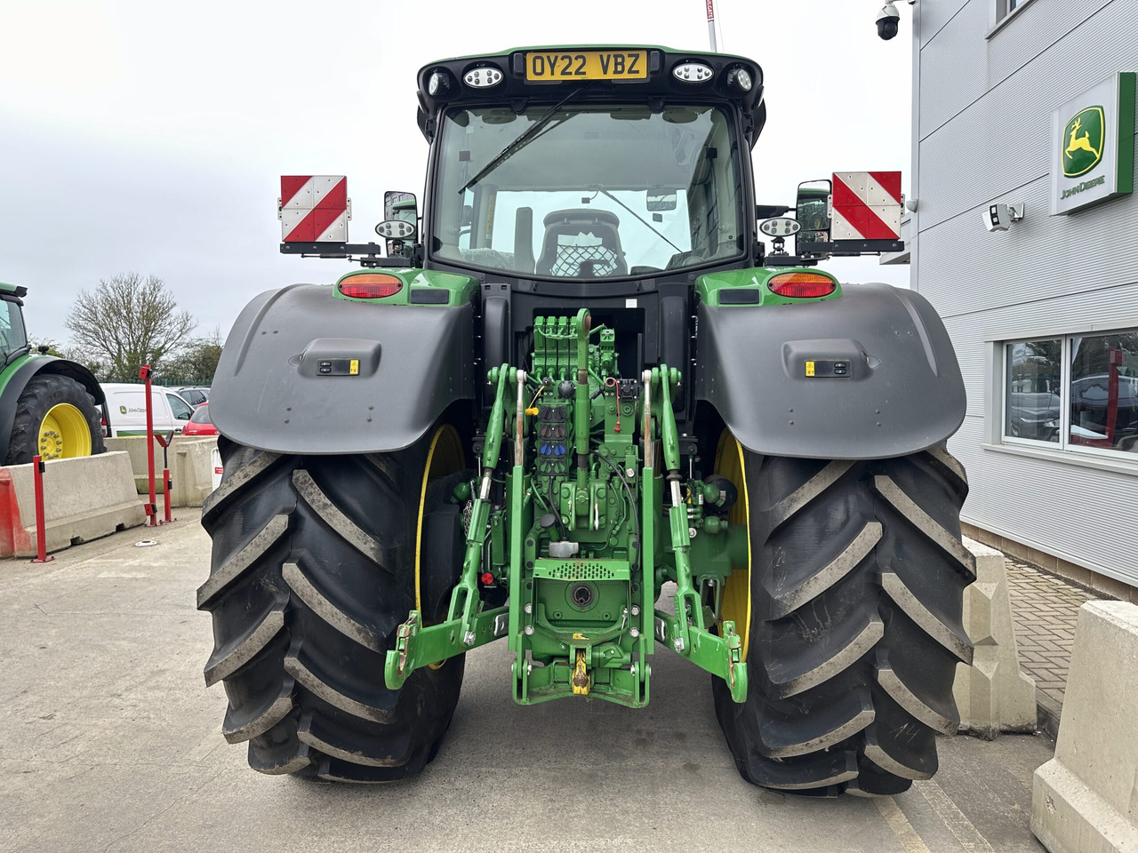 John Deere 6215R - Traktor: das Bild 4 John Deere 6215R - Traktor: das Bild 4