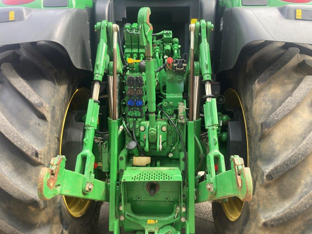 John Deere 6250R - Traktor: das Bild 5 John Deere 6250R - Traktor: das Bild 5