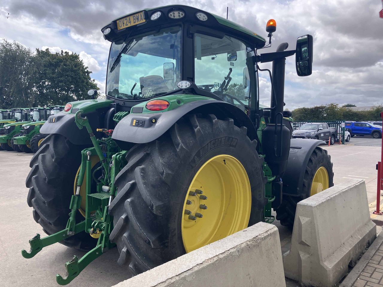 John Deere 6R 155 - Traktor: das Bild 5 John Deere 6R 155 - Traktor: das Bild 5