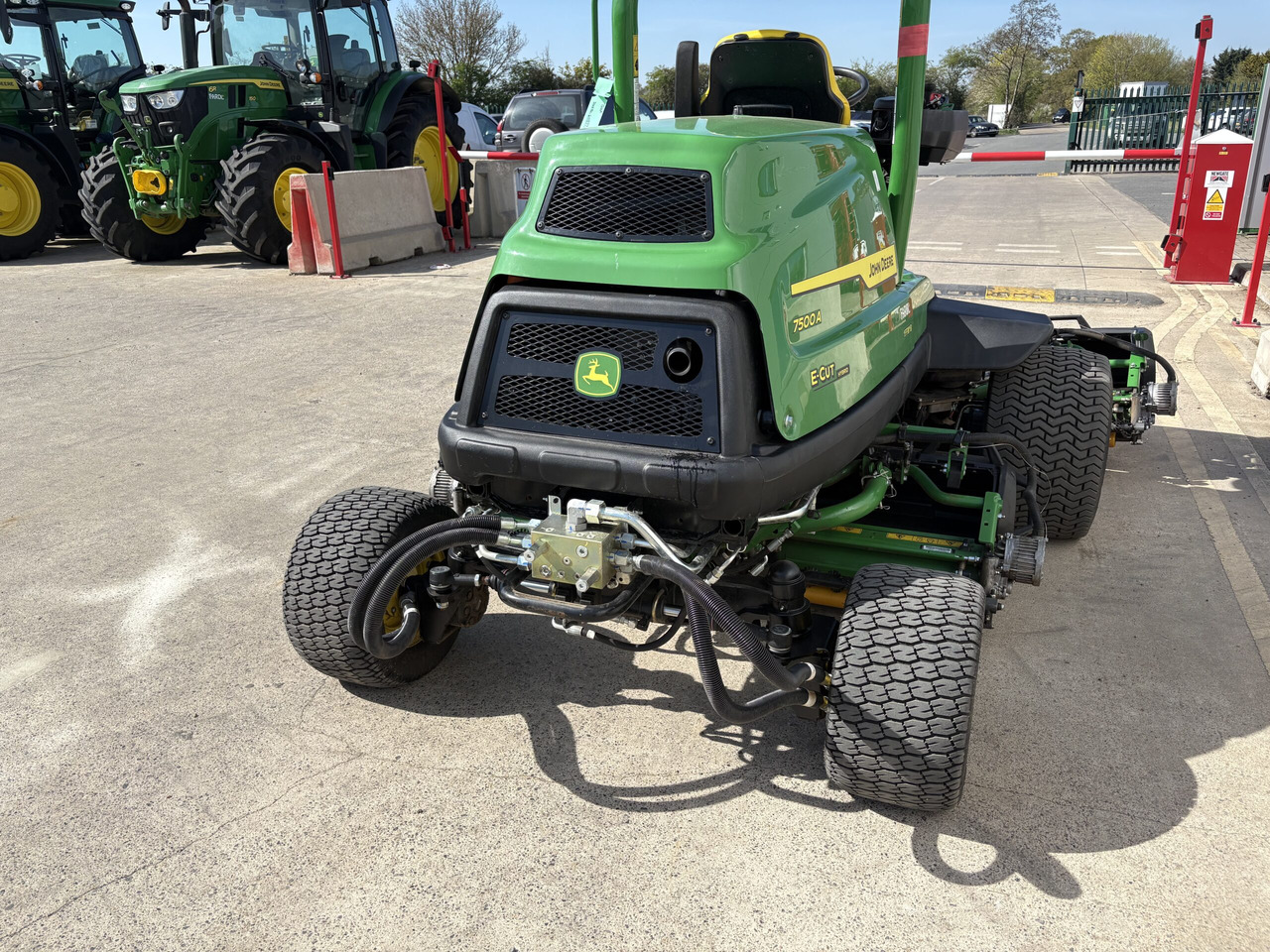 John Deere 7500A E-Cut - Rasenmäher: das Bild 3 John Deere 7500A E-Cut - Rasenmäher: das Bild 3