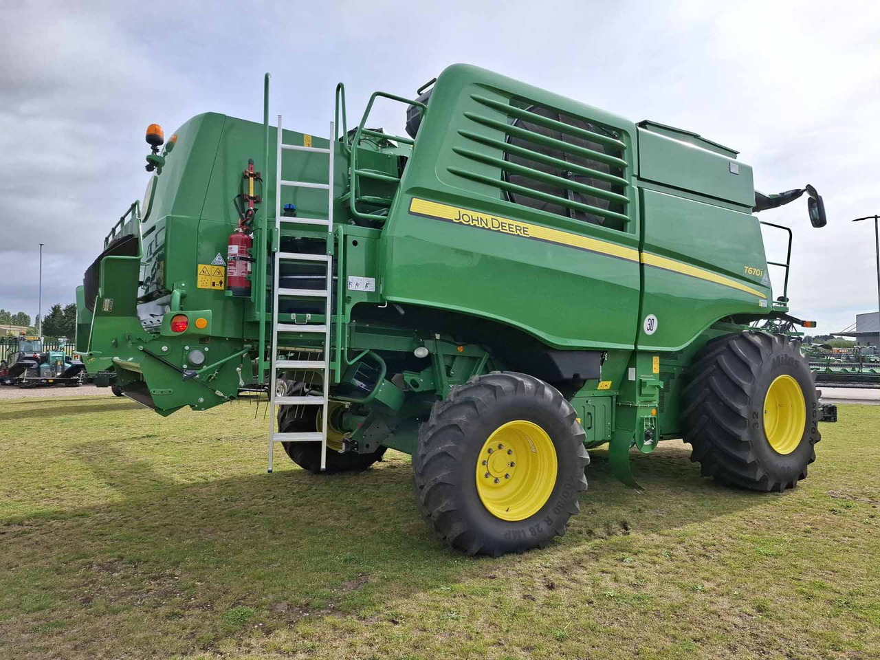 John Deere T670 - Mähdrescher: das Bild 4 John Deere T670 - Mähdrescher: das Bild 4