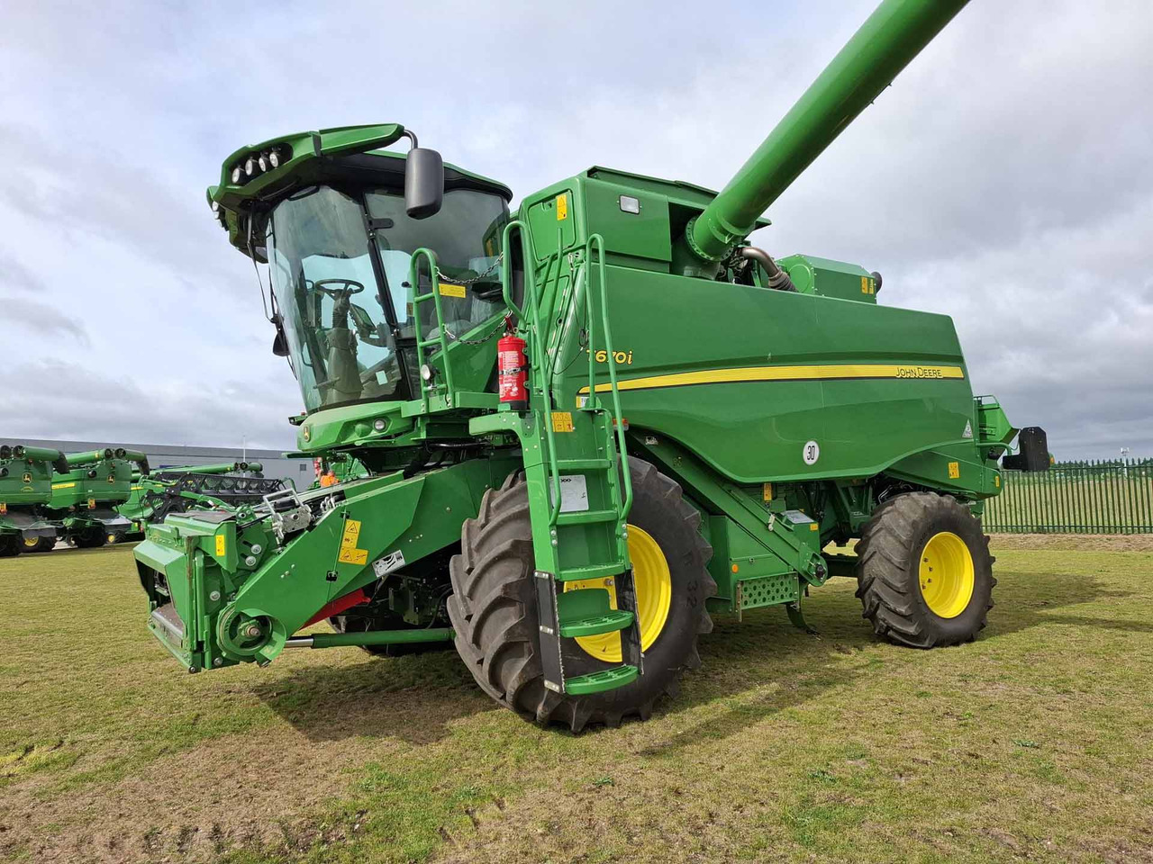 John Deere T670 - Mähdrescher: das Bild 2 John Deere T670 - Mähdrescher: das Bild 2