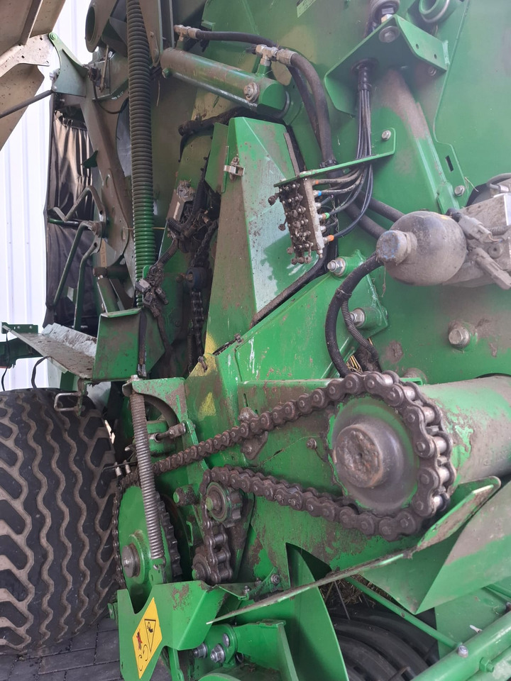 John Deere V451R - Grünlandtechnik: das Bild 4 John Deere V451R - Grünlandtechnik: das Bild 4
