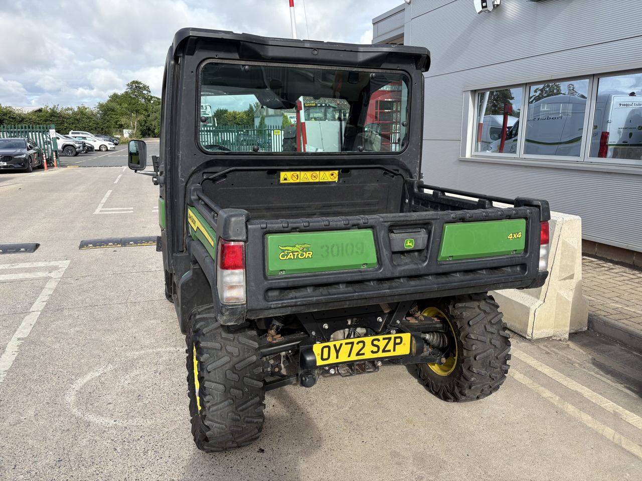 John Deere XUV865M Gator - Quad: das Bild 2 John Deere XUV865M Gator - Quad: das Bild 2