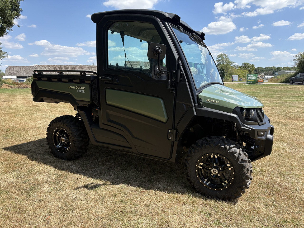 John Deere XUV875M Gator - Quad: das Bild 3 John Deere XUV875M Gator - Quad: das Bild 3
