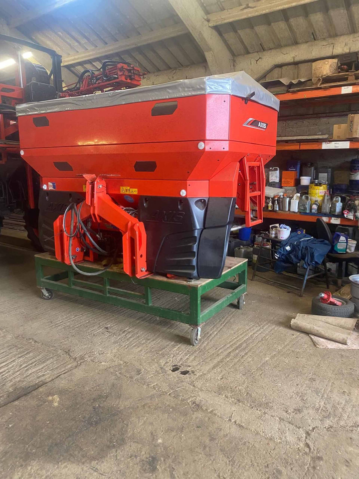 Kuhn Axis 50.2 H-EMC-W - Düngerstreuer: das Bild 5 Kuhn Axis 50.2 H-EMC-W - Düngerstreuer: das Bild 5
