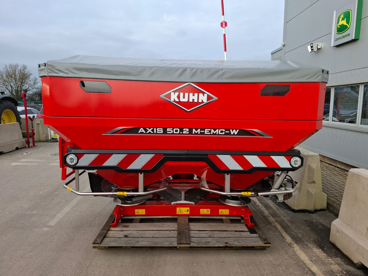 Kuhn Axis 50.2 M EMC W - Düngerstreuer: das Bild 1 Kuhn Axis 50.2 M EMC W - Düngerstreuer: das Bild 1