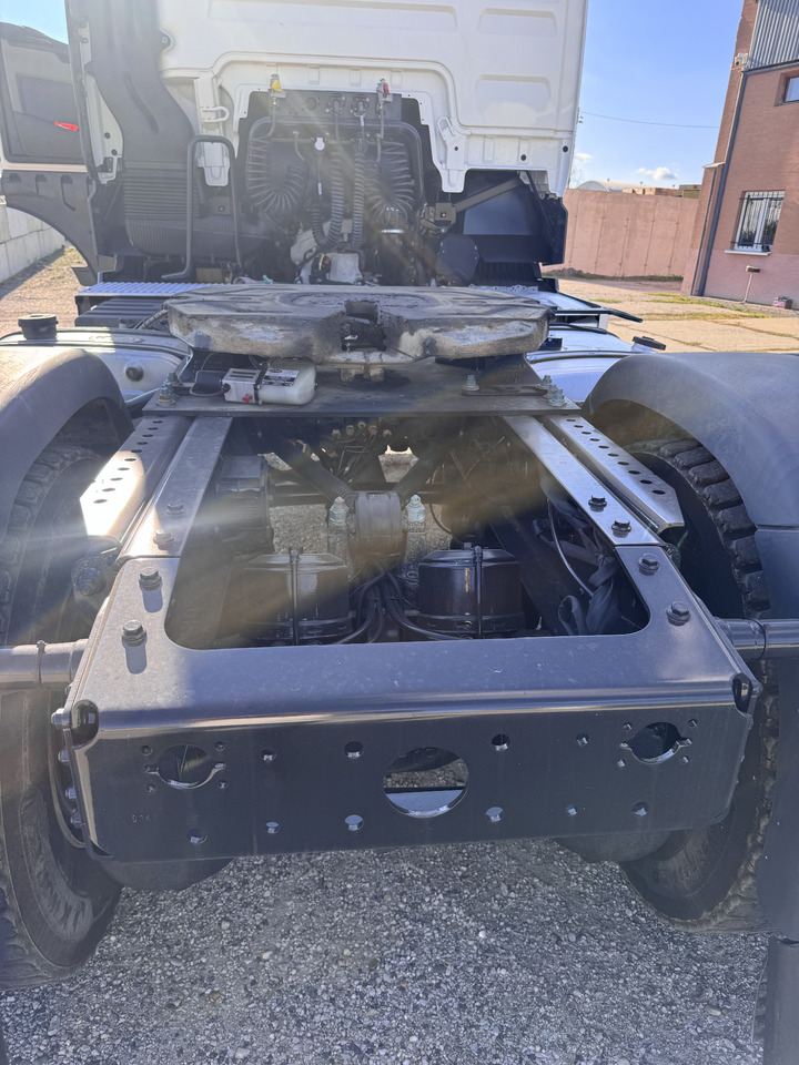 Sattelzugmaschine Man TGX 18.470 4x4 Hydrodrive KIPPHYDRAULIK: das Bild 9 Sattelzugmaschine Man TGX 18.470 4x4 Hydrodrive KIPPHYDRAULIK: das Bild 9