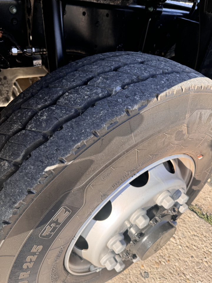 Sattelzugmaschine Man TGX 18.470 4x4 Hydrodrive KIPPHYDRAULIK: das Bild 11 Sattelzugmaschine Man TGX 18.470 4x4 Hydrodrive KIPPHYDRAULIK: das Bild 11