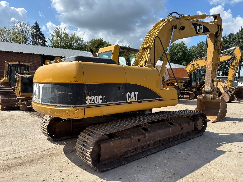 CAT 320 C L - Kettenbagger: das Bild 3 CAT 320 C L - Kettenbagger: das Bild 3