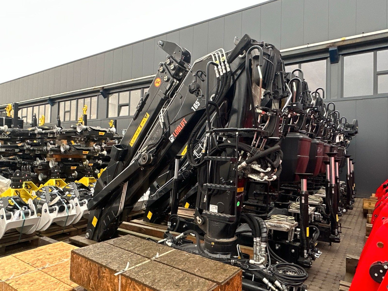 Hiab LogLift 150 Z - Holztransporter, Autokran: das Bild 4 Hiab LogLift 150 Z - Holztransporter, Autokran: das Bild 4