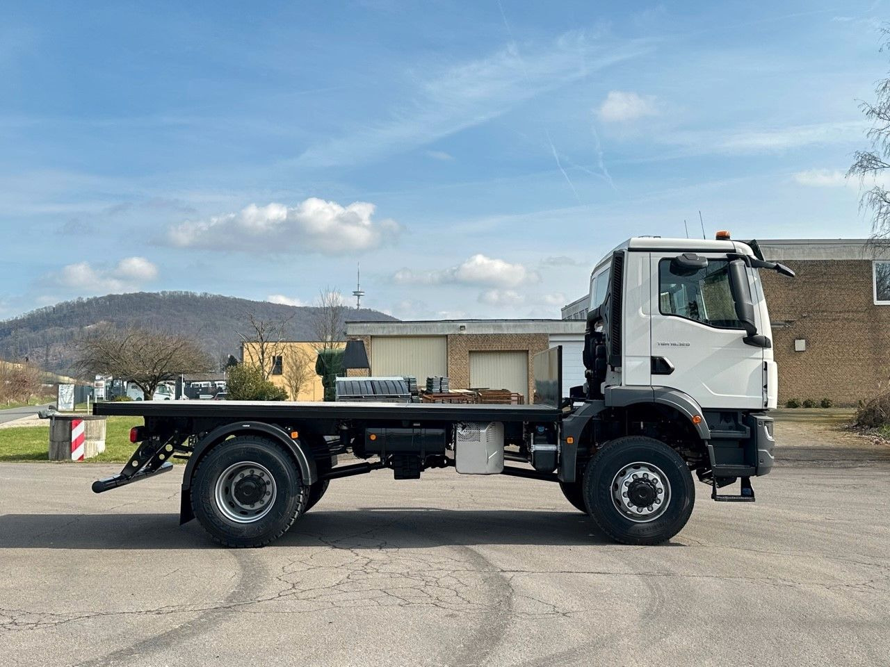 Pritsche LKW MAN TGM 18.320 4x4 Euro 6e Plato: das Bild 8