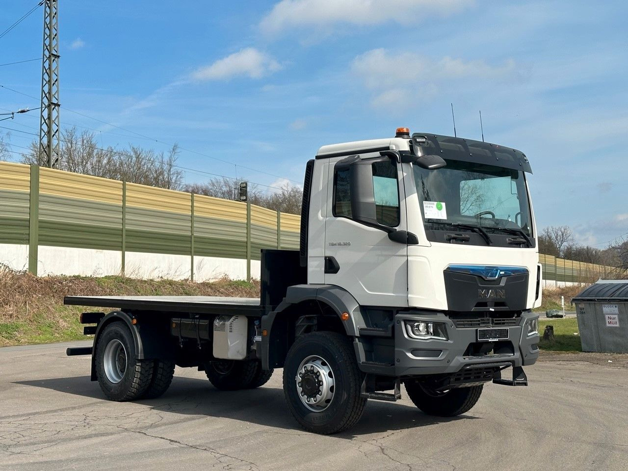 Pritsche LKW MAN TGM 18.320 4x4 Euro 6e Plato: das Bild 9