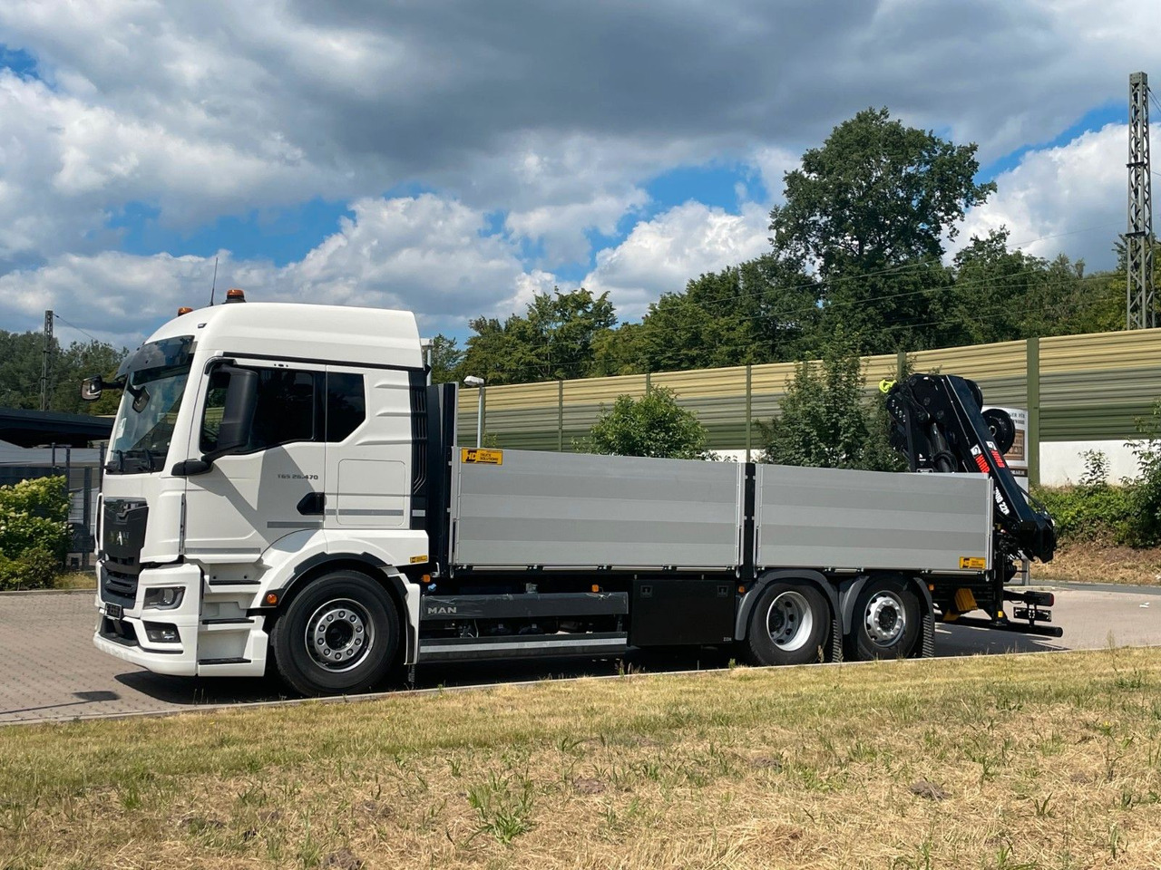MAN TGS 26.480 /6X2 Euro6 Retarder HIAB 228 - 6 - Pritsche LKW, Autokran: das Bild 3 MAN TGS 26.480 /6X2 Euro6 Retarder HIAB 228 - 6 - Pritsche LKW, Autokran: das Bild 3