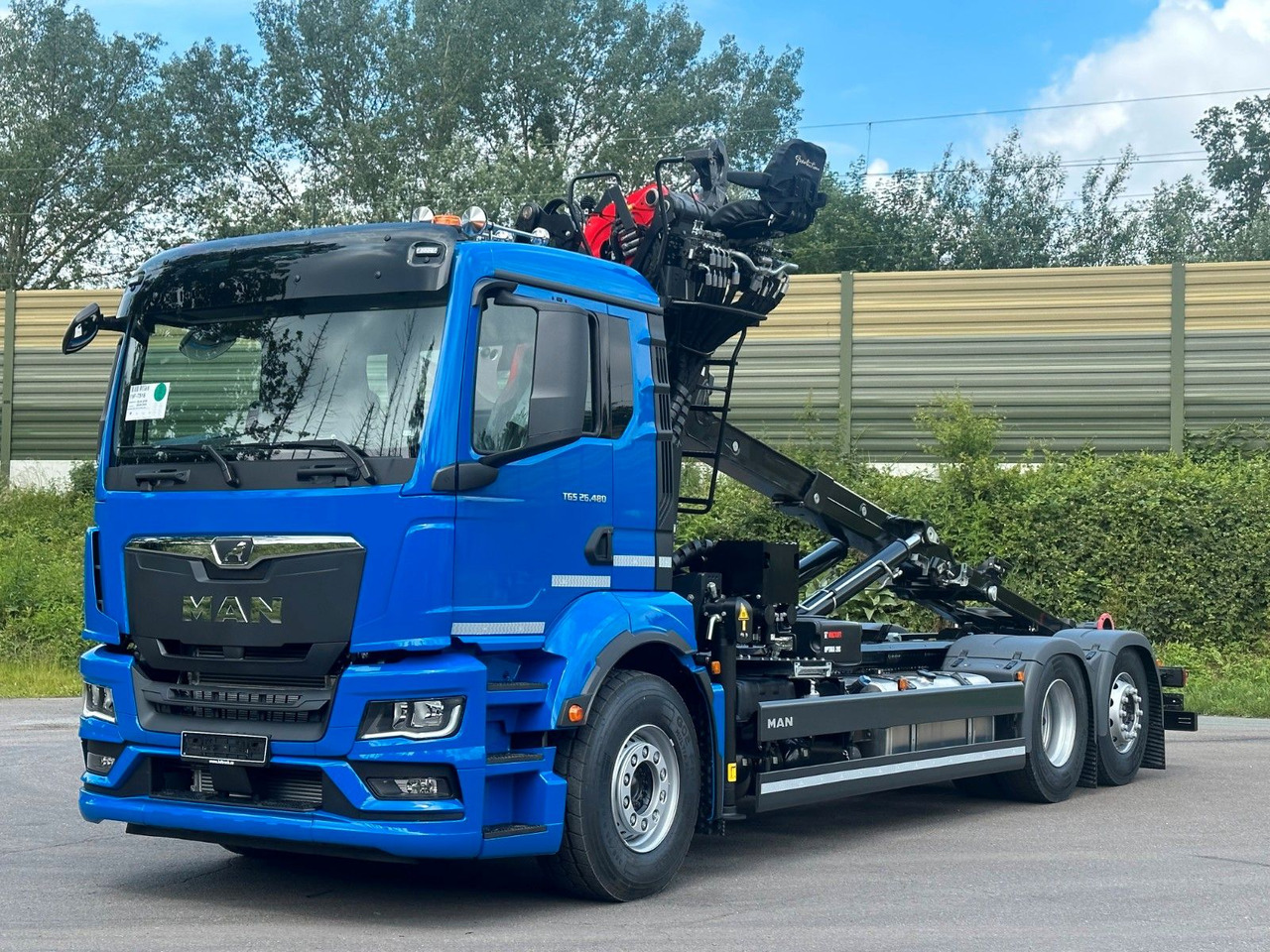 MAN TGS 26.480 6x2 Abrollkipper + Kran EPSILON - Abrollkipper, Autokran: das Bild 2 MAN TGS 26.480 6x2 Abrollkipper + Kran EPSILON - Abrollkipper, Autokran: das Bild 2