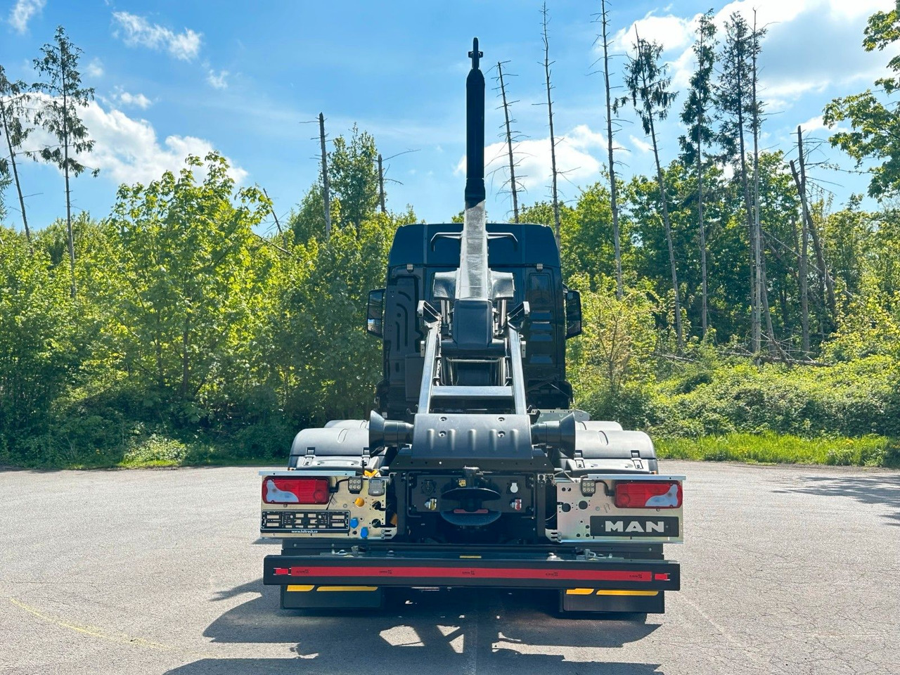 MAN TGS 33.520 6X4 Euro6e Abrollkipper MULTILIFT - Abrollkipper, Autokran: das Bild 5 MAN TGS 33.520 6X4 Euro6e Abrollkipper MULTILIFT - Abrollkipper, Autokran: das Bild 5
