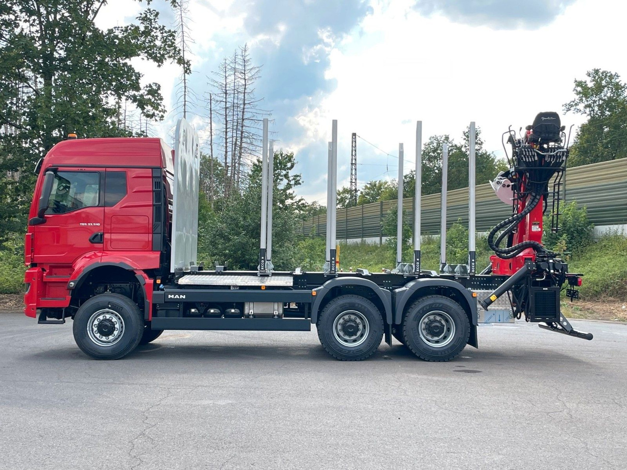 MAN TGS 33.520 6X6 Euro6e Radstand 3900mm EPSILON - Holztransporter, Autokran: das Bild 4 MAN TGS 33.520 6X6 Euro6e Radstand 3900mm EPSILON - Holztransporter, Autokran: das Bild 4