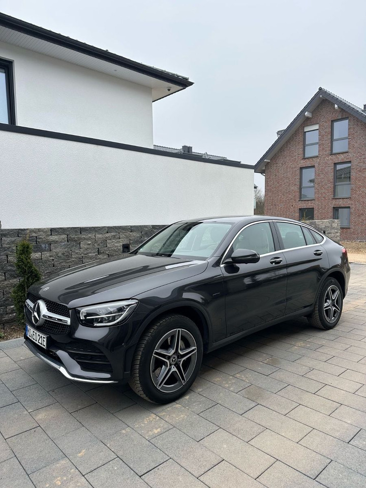 Mercedes-Benz GLC 300 GLC -Klasse Coupe GLC 300 e 4Matic - SUV/ Geländewagen: das Bild 1 Mercedes-Benz GLC 300 GLC -Klasse Coupe GLC 300 e 4Matic - SUV/ Geländewagen: das Bild 1
