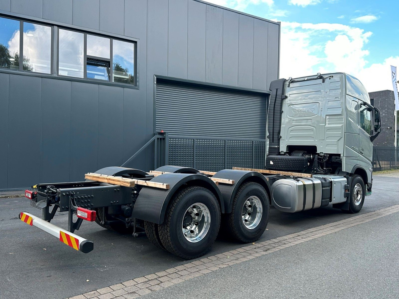 Volvo FH 540 6x4 - Fahrgestell LKW: das Bild 5 Volvo FH 540 6x4 - Fahrgestell LKW: das Bild 5