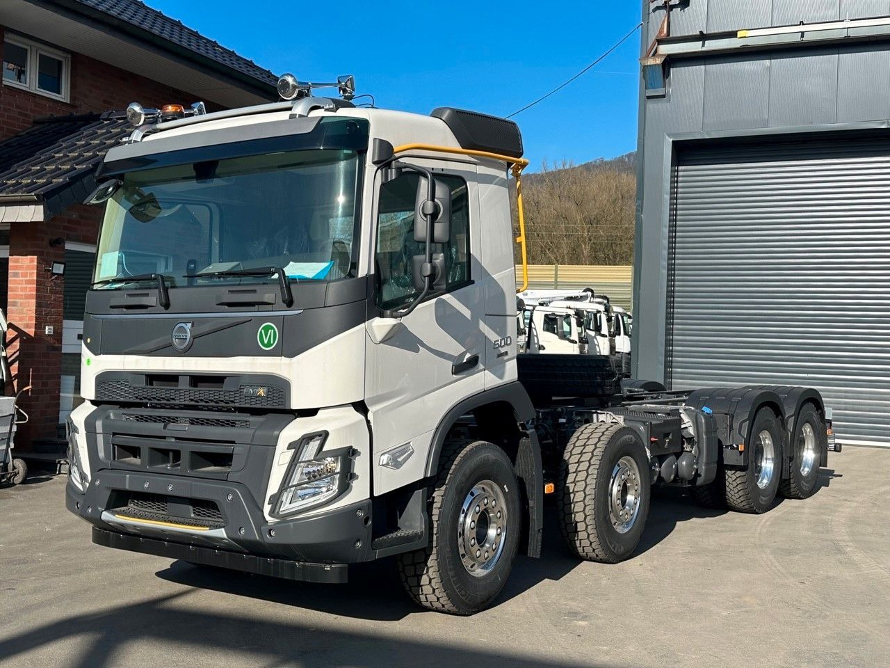 Volvo FMX 500 8x4 - Fahrgestell LKW: das Bild 1 Volvo FMX 500 8x4 - Fahrgestell LKW: das Bild 1