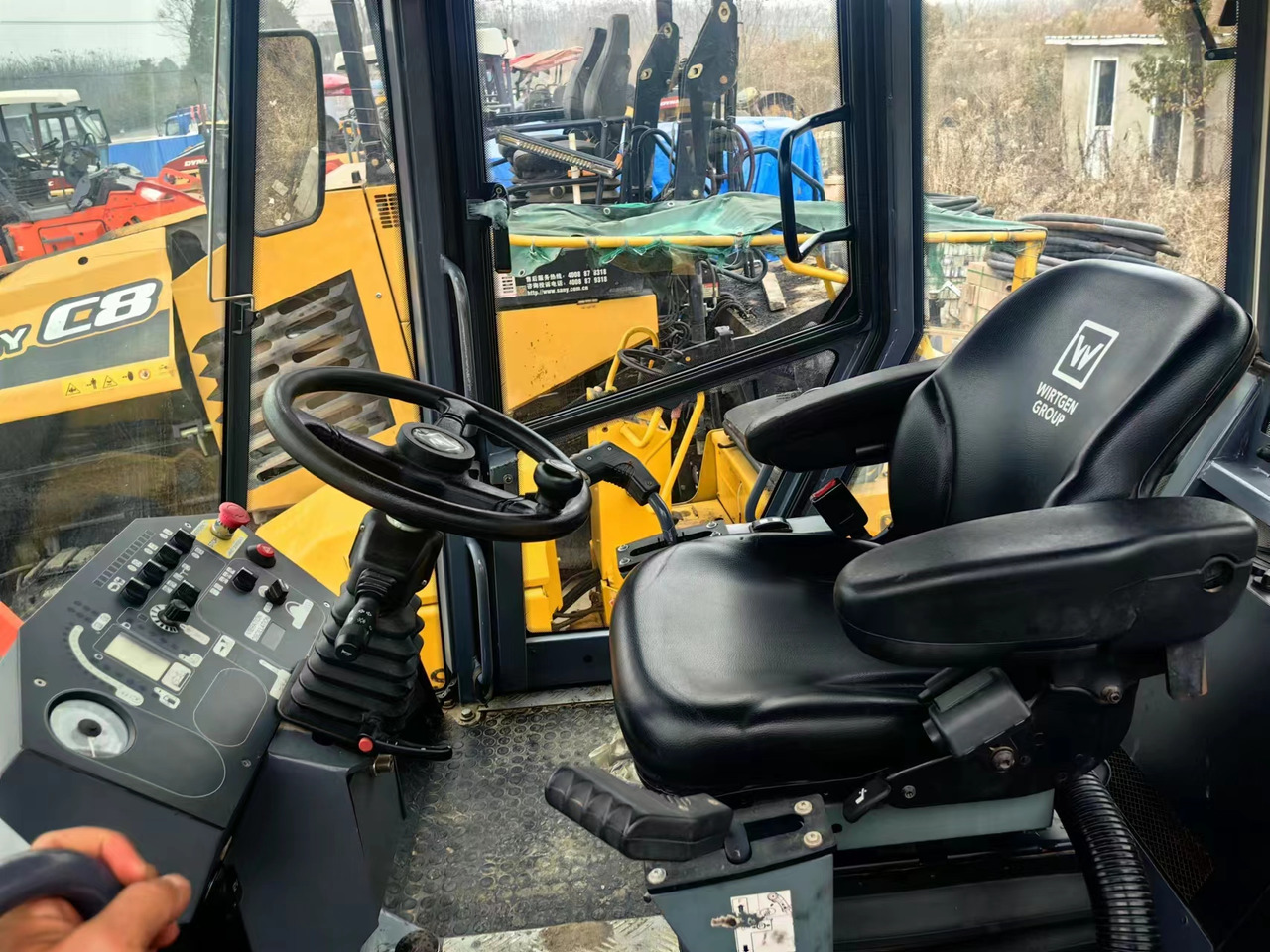HAMM HD128 - Walzenzug: das Bild 4 HAMM HD128 - Walzenzug: das Bild 4