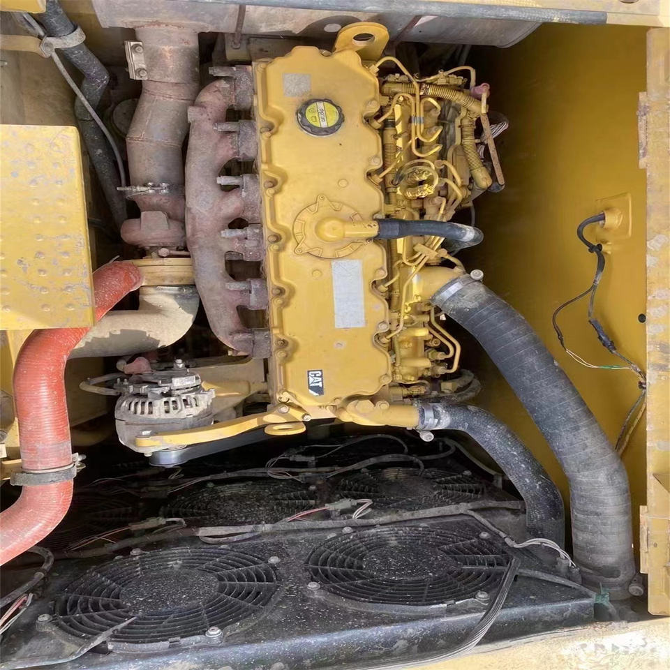 Used Caterpillar 330 Crawler Excavator High Profile Cat330 Sold at a Low Price in Shanghai with Reliable Quality - Kettenbagger: das Bild 4 Used Caterpillar 330 Crawler Excavator High Profile Cat330 Sold at a Low Price in Shanghai with Reliable Quality - Kettenbagger: das Bild 4