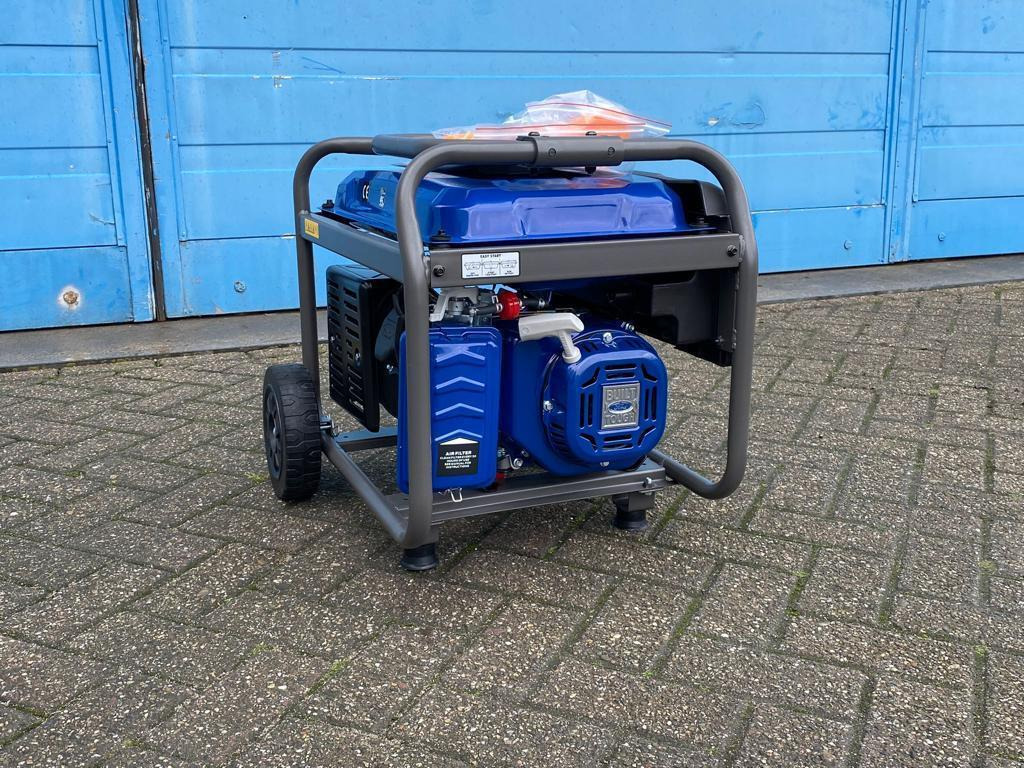 Ford FG4050 Benzine Generator - Stromgenerator: das Bild 4 Ford FG4050 Benzine Generator - Stromgenerator: das Bild 4