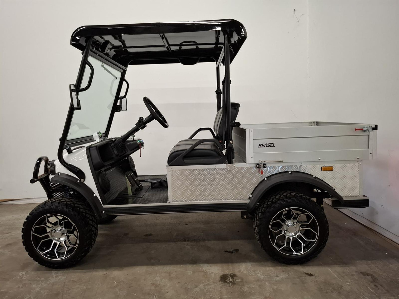 Golfmobil HDK Bensel BSN700R met Kiep Laadbak 2025 FTP-69-K: das Bild 12