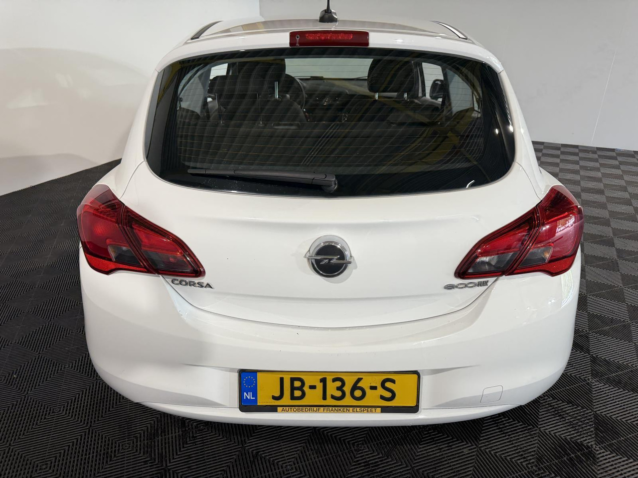 Opel Corsa 1.3 CDTI Business+ 2016 274.545 km JB-136-S - Schrägheck: das Bild 3 Opel Corsa 1.3 CDTI Business+ 2016 274.545 km JB-136-S - Schrägheck: das Bild 3