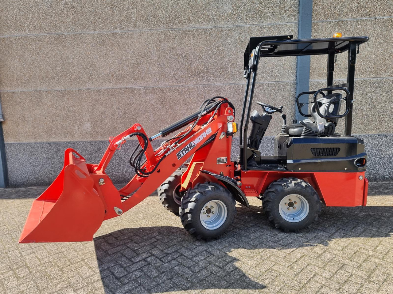 Stahlworks R906 Shovel Nieuw - Radlader: das Bild 5 Stahlworks R906 Shovel Nieuw - Radlader: das Bild 5