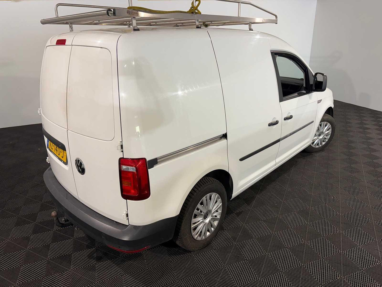 Volkswagen Caddy 2.0 TDI L1H1 BMT Comfortline VZ-140-J 169.307 km - Kleintransporter: das Bild 4 Volkswagen Caddy 2.0 TDI L1H1 BMT Comfortline VZ-140-J 169.307 km - Kleintransporter: das Bild 4