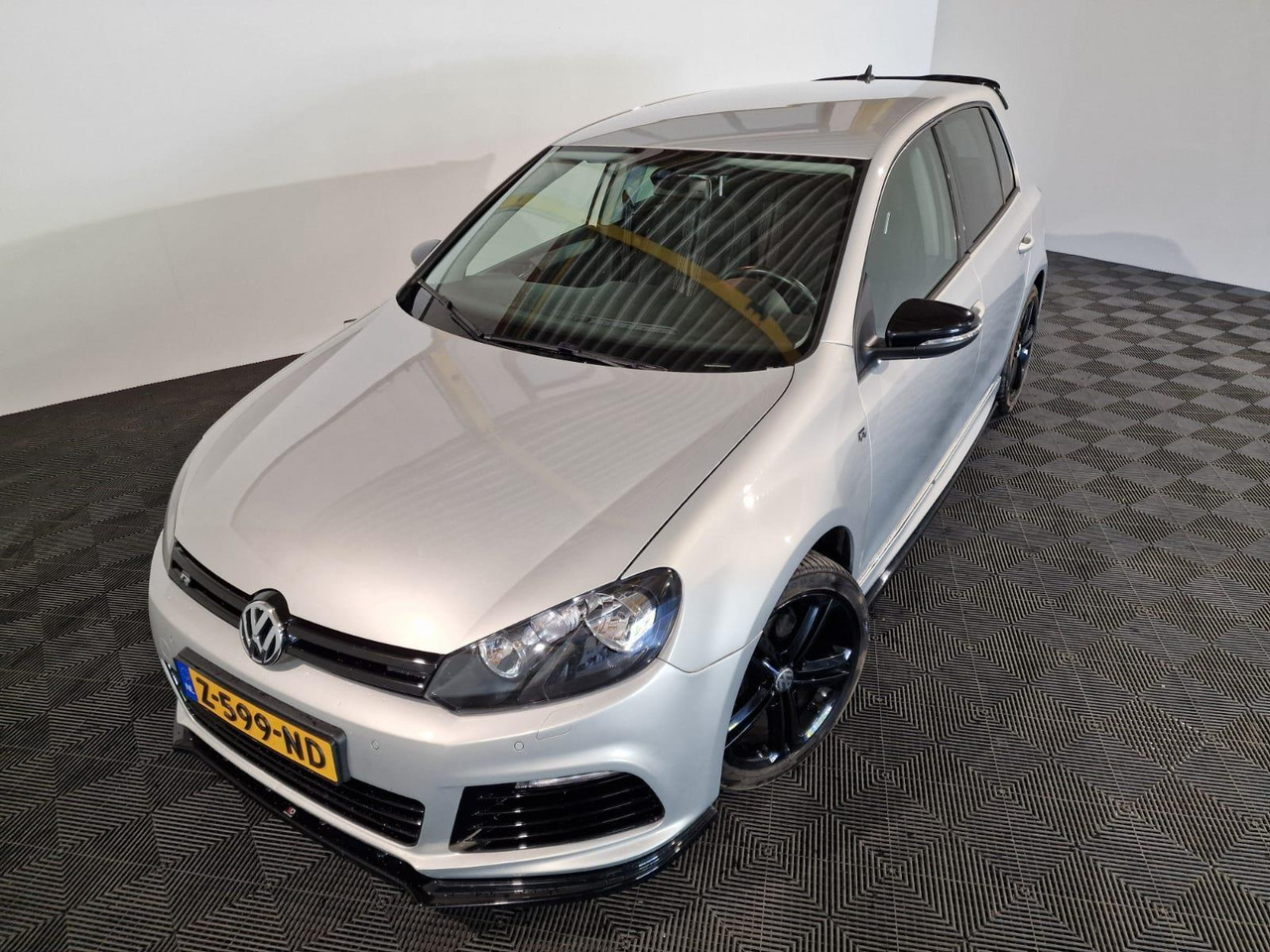 Volkswagen Golf 1.4TSI Highline R-Uitgevoerd Z-599-ND - PKW: das Bild 1 Volkswagen Golf 1.4TSI Highline R-Uitgevoerd Z-599-ND - PKW: das Bild 1
