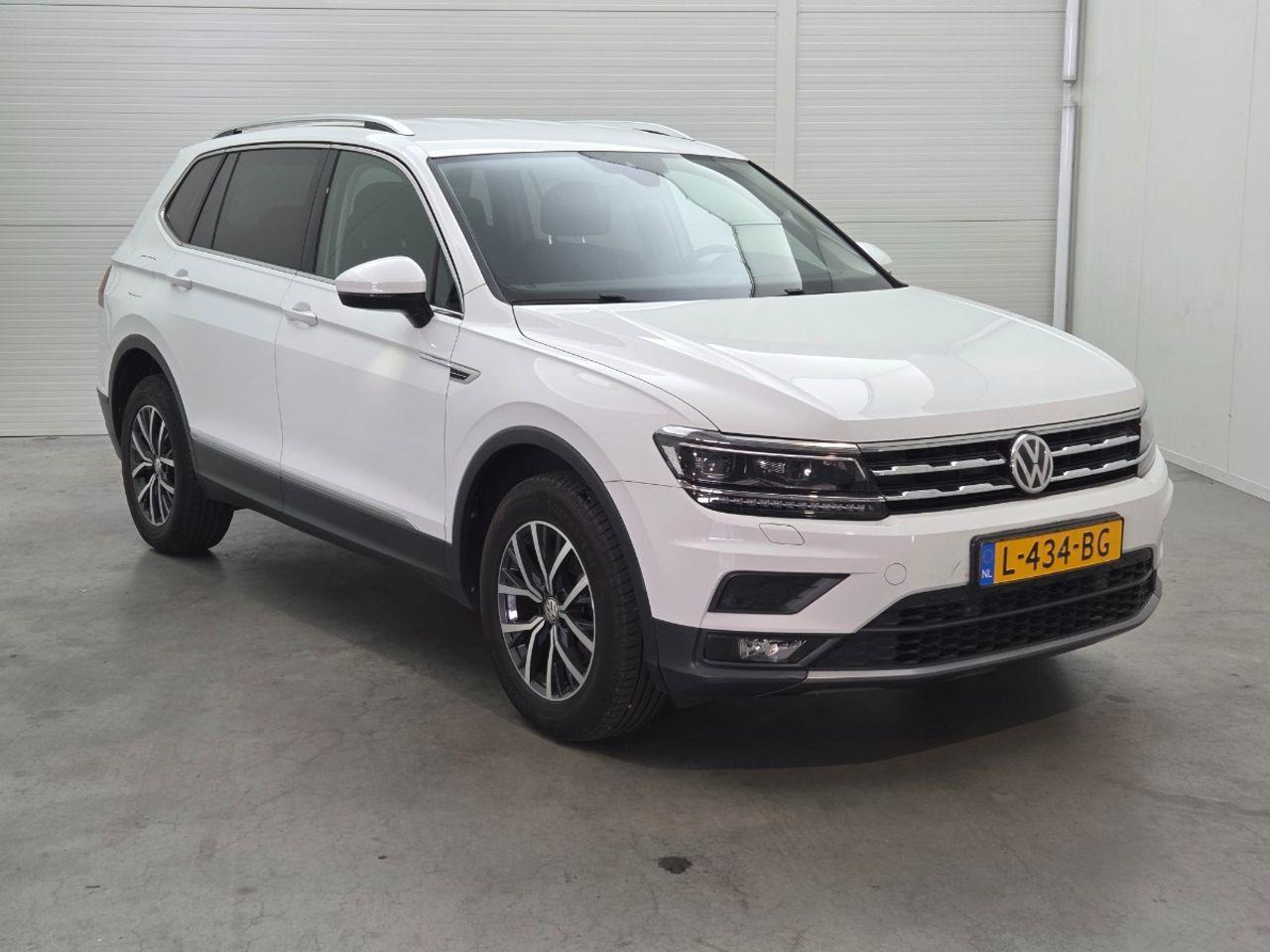 Volkswagen Tiguan Allspace 1.4 TSI Comfortline 7p. | 2018 | 61.180 km | L434BG | NAP: Geen oordeel - SUV/ Geländewagen: das Bild 2 Volkswagen Tiguan Allspace 1.4 TSI Comfortline 7p. | 2018 | 61.180 km | L434BG | NAP: Geen oordeel - SUV/ Geländewagen: das Bild 2