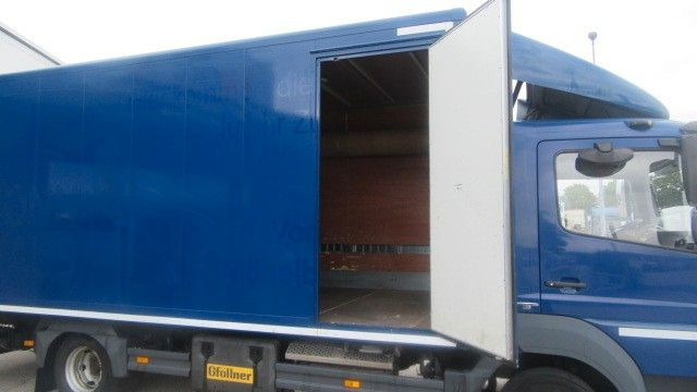 Mercedes-Benz 818L Koffer LBW, 1,5 to, Seitentüre - Koffer LKW: das Bild 5 Mercedes-Benz 818L Koffer LBW, 1,5 to, Seitentüre - Koffer LKW: das Bild 5