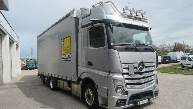 Mercedes-Benz Actros 5 2545LL inkl. Anhänger Voll. 115qm, - Plane LKW: das Bild 3 Mercedes-Benz Actros 5 2545LL inkl. Anhänger Voll. 115qm, - Plane LKW: das Bild 3