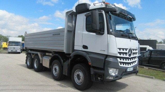 Mercedes-Benz Arocs 4148 8x4 Meiller 2-Seitenkipper - Kipper: das Bild 3 Mercedes-Benz Arocs 4148 8x4 Meiller 2-Seitenkipper - Kipper: das Bild 3