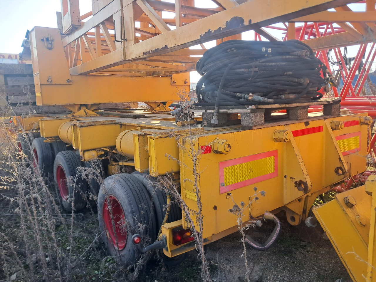 Capperi RCT57A - Tieflader Auflieger: das Bild 4 Capperi RCT57A - Tieflader Auflieger: das Bild 4