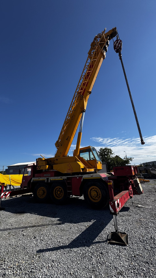 LIEBHERR LTM1040 - Mobilkran: das Bild 1 LIEBHERR LTM1040 - Mobilkran: das Bild 1