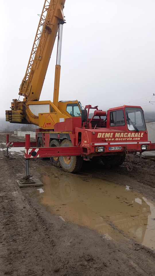 LIEBHERR LTM1050 - Mobilkran: das Bild 2 LIEBHERR LTM1050 - Mobilkran: das Bild 2