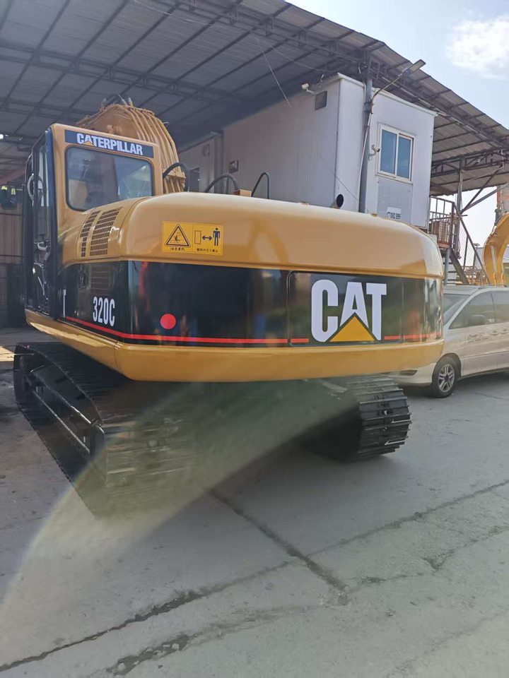 CATPILLAR 320CL - Kettenbagger: das Bild 5 CATPILLAR 320CL - Kettenbagger: das Bild 5