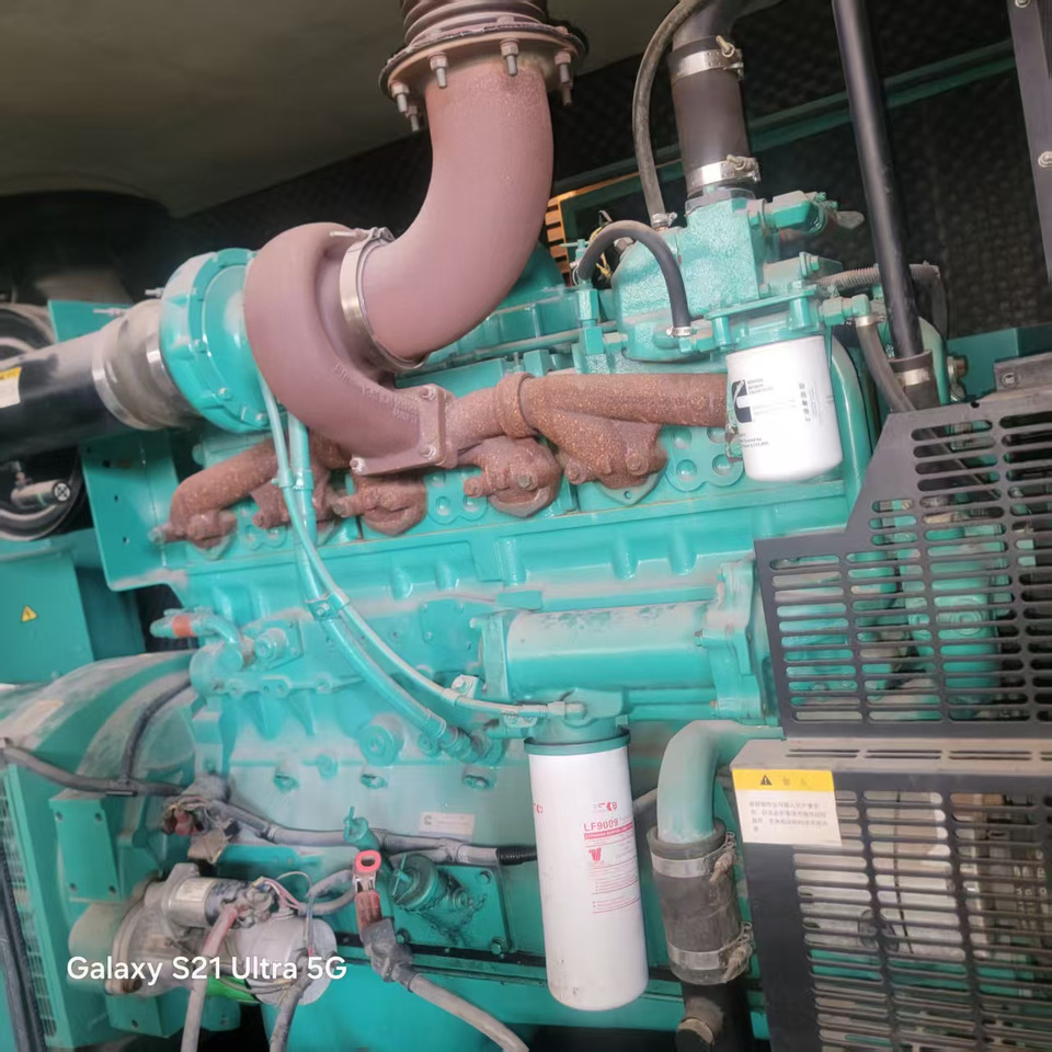 CUMMINS 6LTAA8.9 - Motor für Baumaschine: das Bild 1 CUMMINS 6LTAA8.9 - Motor für Baumaschine: das Bild 1