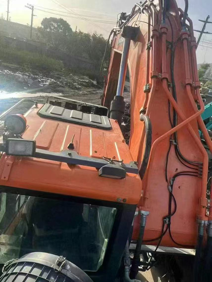 Kettenbagger DOOSAN DOOSAN520: das Bild 7