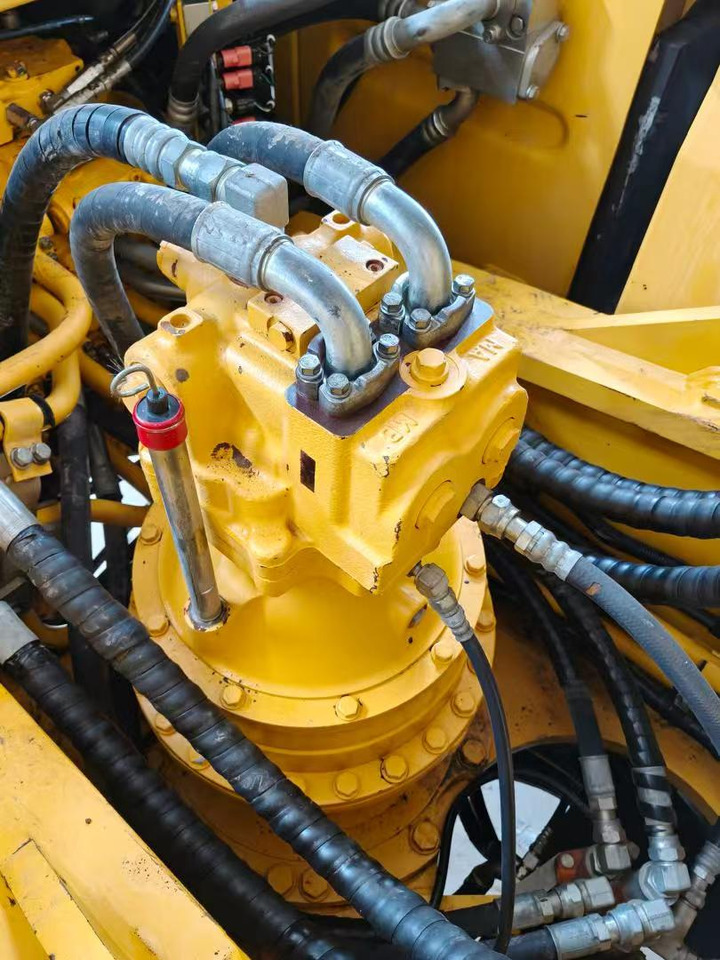 Kettenbagger KOMATSU PC400: das Bild 8