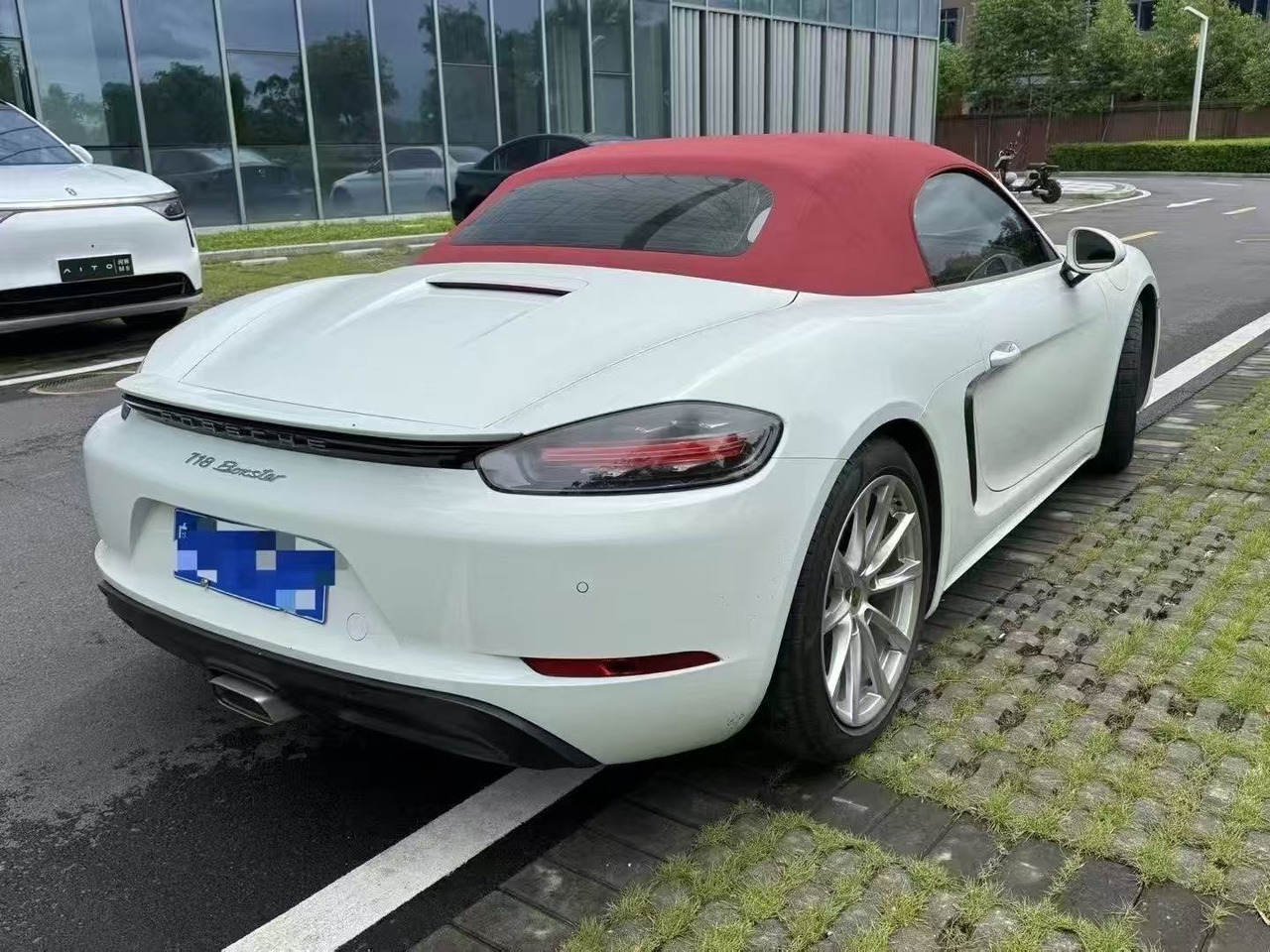 PORSCHE 718 BOXSTER - Cabrio: das Bild 3 PORSCHE 718 BOXSTER - Cabrio: das Bild 3