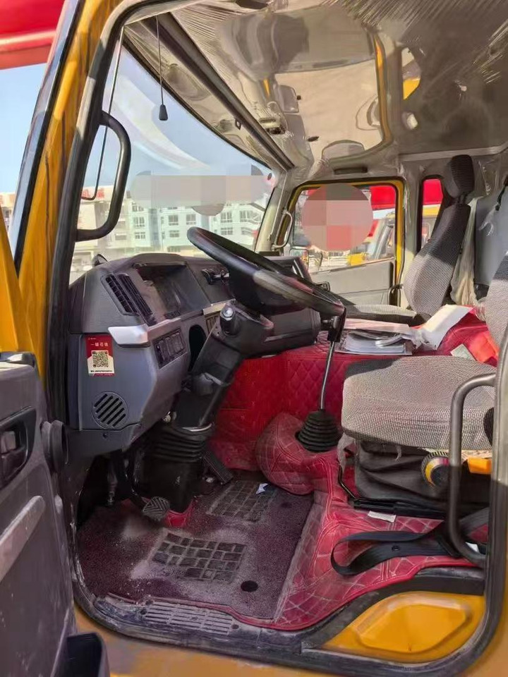 SANYI 800T5 - All-Terrain Kran: das Bild 3 SANYI 800T5 - All-Terrain Kran: das Bild 3