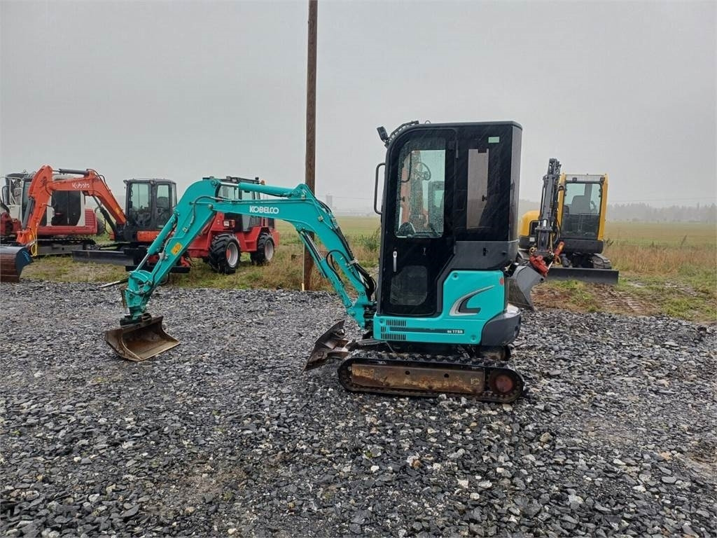 Kobelco SK17SR-3 Kallistajalla - Minibagger: das Bild 2 Kobelco SK17SR-3 Kallistajalla - Minibagger: das Bild 2