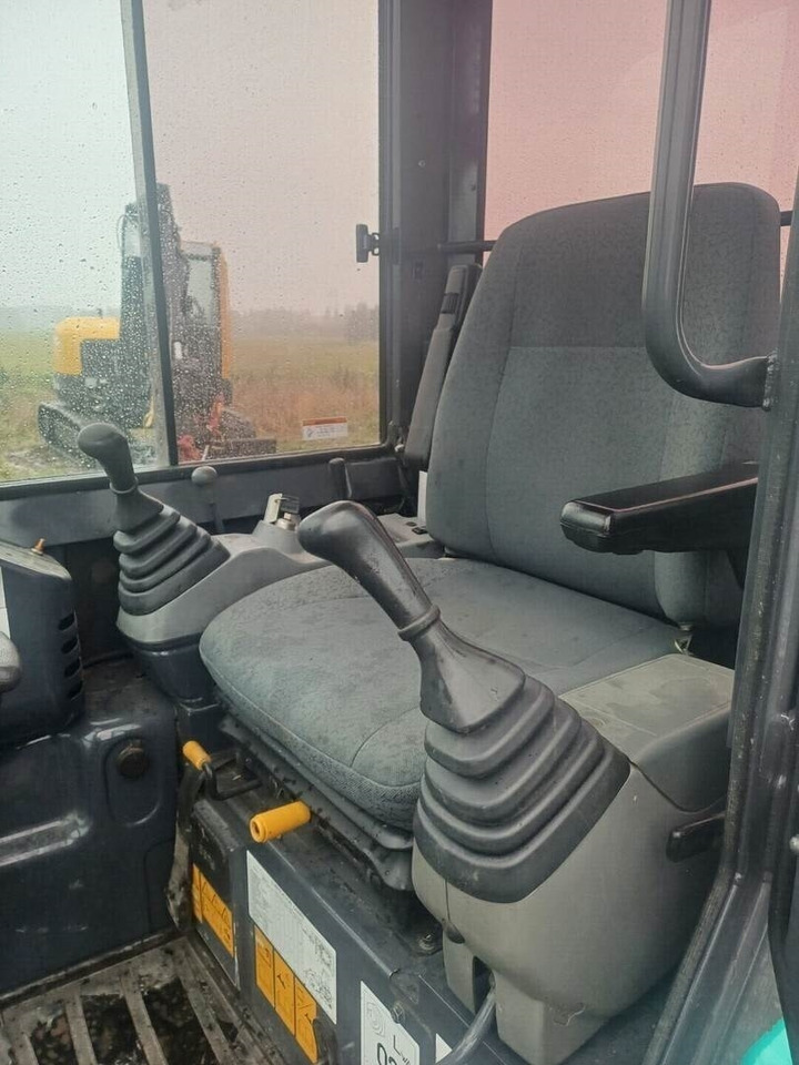 Minibagger Kobelco SK17SR-3 Kallistajalla: das Bild 10