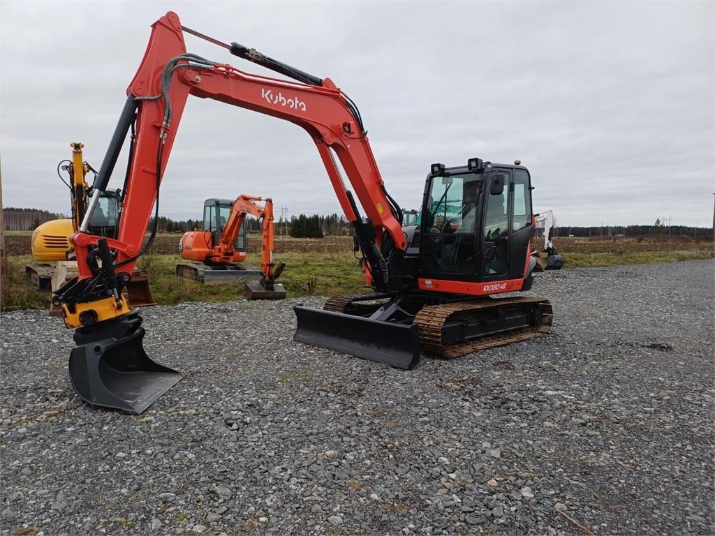 Kubota Kx080-4a Engcon pyörittäjällä - Minibagger: das Bild 1 Kubota Kx080-4a Engcon pyörittäjällä - Minibagger: das Bild 1