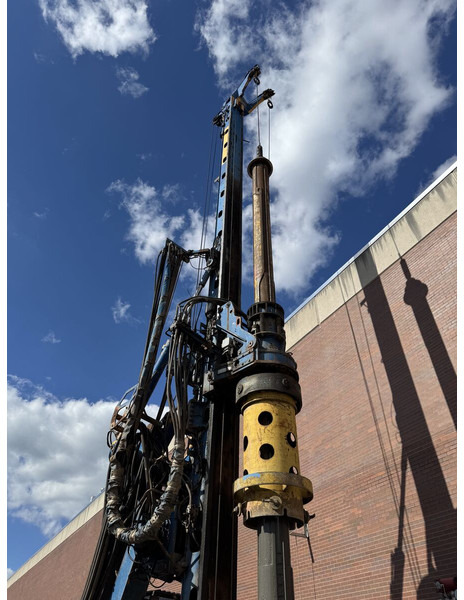 Bohrgerät Bauer BG 15 H: das Bild 13